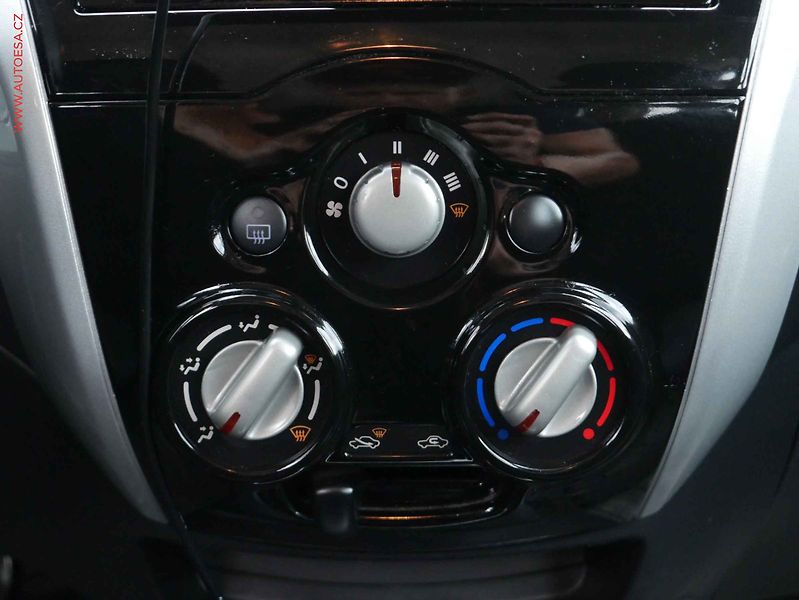 Nissan Note (2016) 1.2i, ČR, Tempo, STK4/28 - fotka 12 z 14