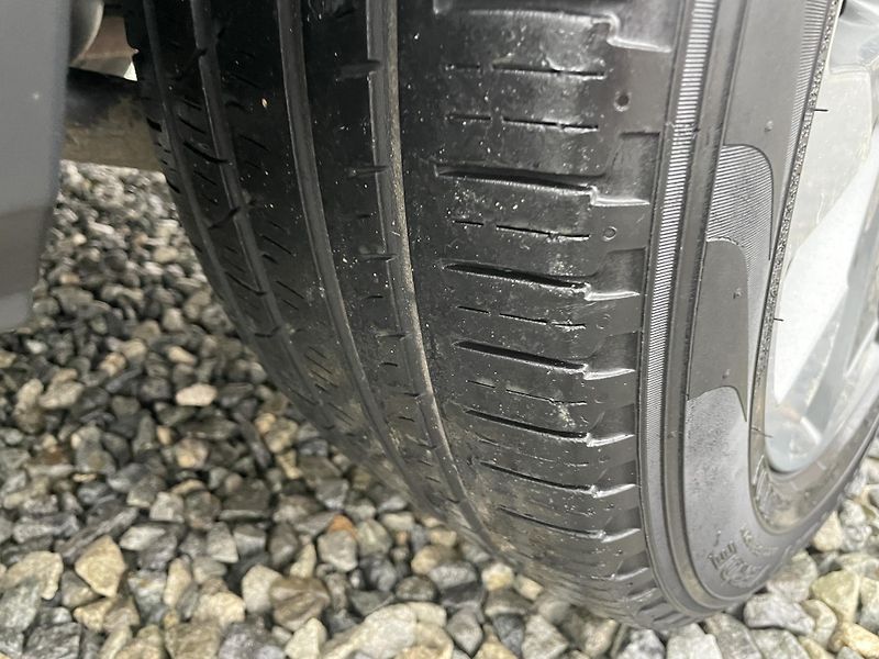 Land Rover Freelander 2.2TD4 160PS 4x4 136TKM SPORT! - fotka 37 z 201