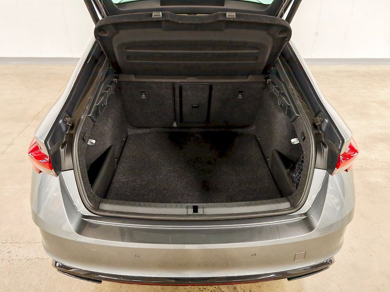 Škoda Octavia (2025) 2.0 TSI 195 kW DSG RS - fotka 29 z 31