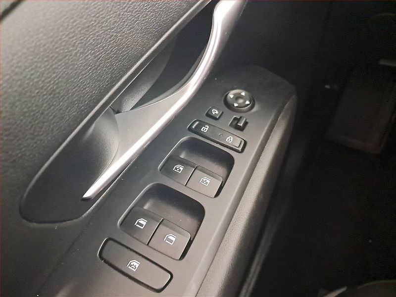 Hyundai Tucson (2022) 1.6 T-GDI - fotka 14 z 15