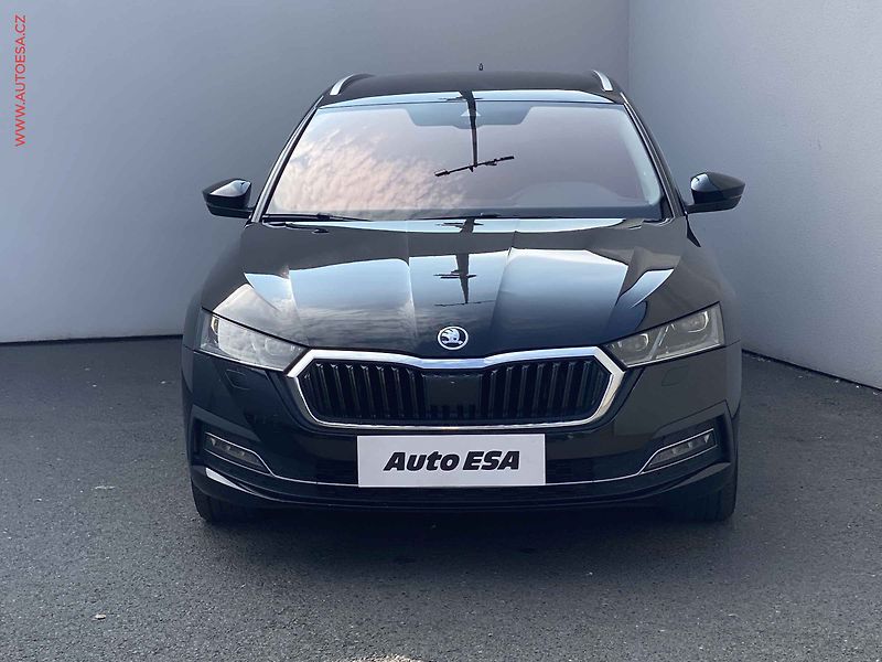 Škoda Octavia (2020) 2.0 TDi, 1.maj,ČR, Style - fotka 2 z 19