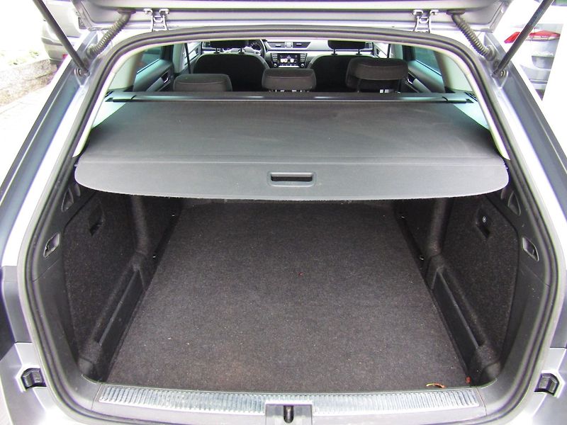 Škoda Superb (2017) 1.6 TDI 88kW - fotka 23 z 40