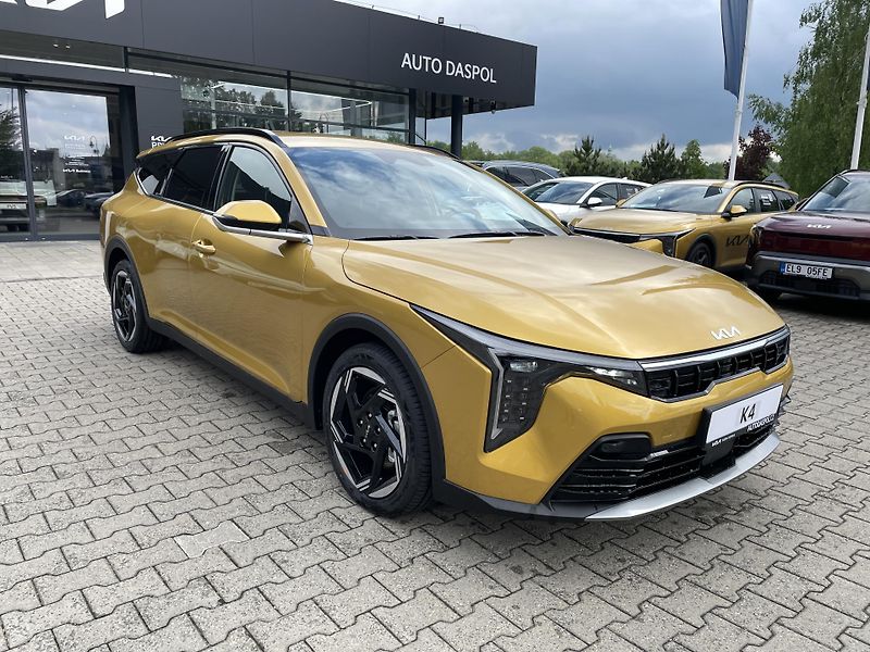 Kia K4 Sportswagon (2026) 1,6 T-GDi 7DCT TOP  - fotka 1 z 22
