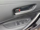 Toyota Corolla 2.0 HEV/144kW Executive e-CVT - náhled 33