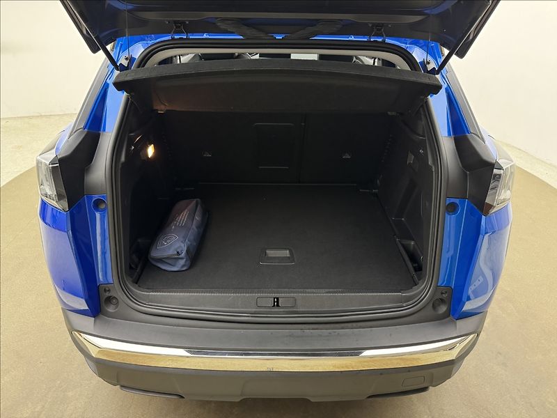 Peugeot 3008 1,2 ALLURE AUTOMAT LED 1MAJ ČR - fotka 42 z 42