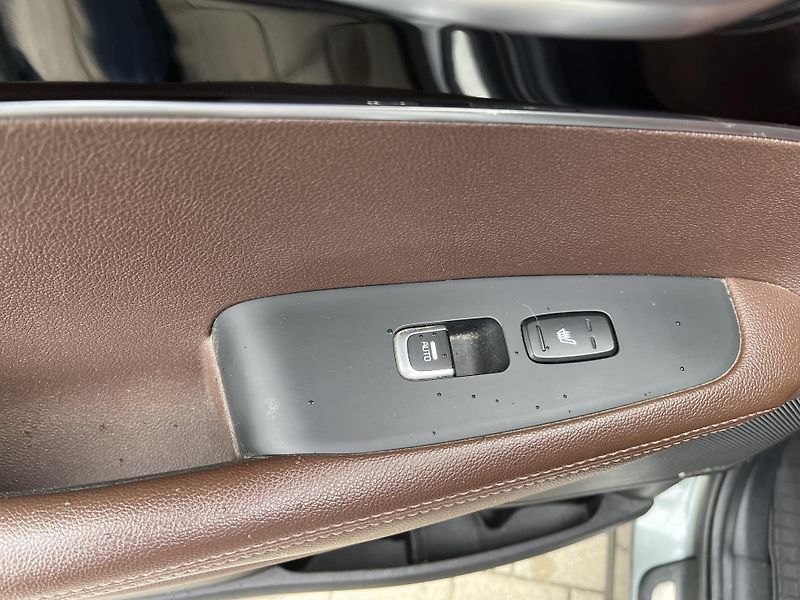 Kia Sorento 2.2 CRDi Platinum 4x4 Automat - fotka 16 z 33