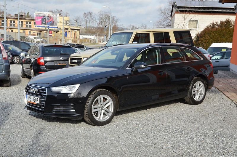Audi A4 (2017) // REZERVOVÁNO //  - fotka 3 z 46