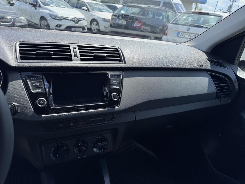 Škoda Fabia III 1.0 TSi,132 tis km,1.Maj,Č - fotka 10 z 18