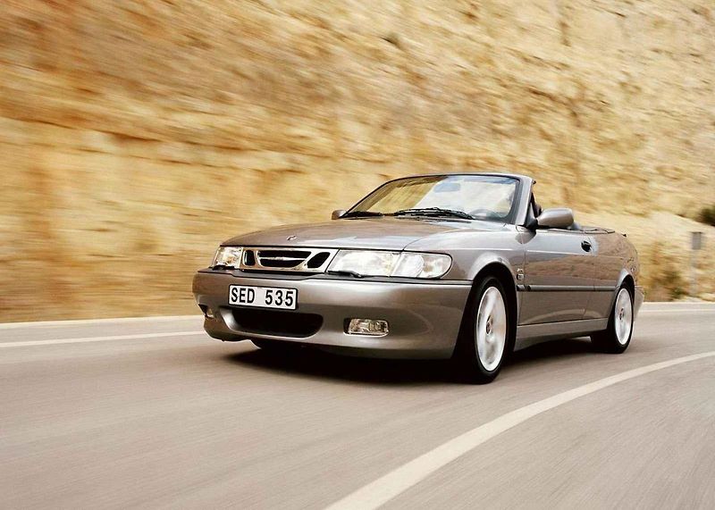 Kdo by tušil, že v bazaru narazíte i na VW Touareg spalující LPG?