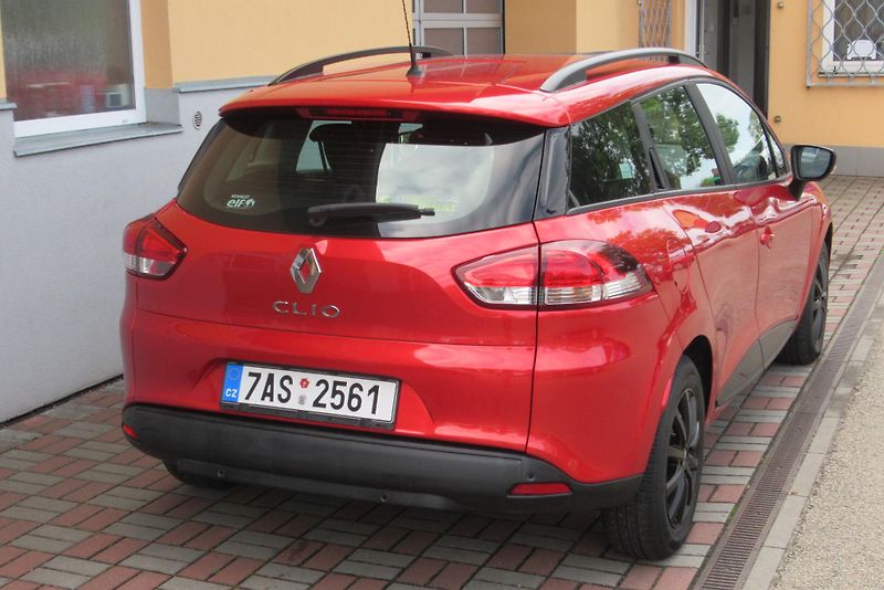 Renault Clio 0.9 TCe KLIMA VYHŘÍV. SEDADLA - fotka 8 z 20