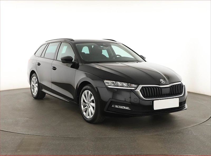 Škoda Octavia (2024) 1.5 TSI - fotka 1 z 18