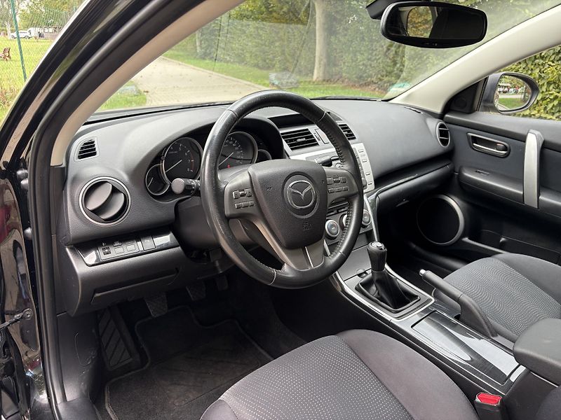 Mazda 6 2.0 Exclusive - fotka 26 z 31