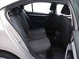 Škoda Octavia 1,6 TDI Ambition Klima CZ - náhled 13