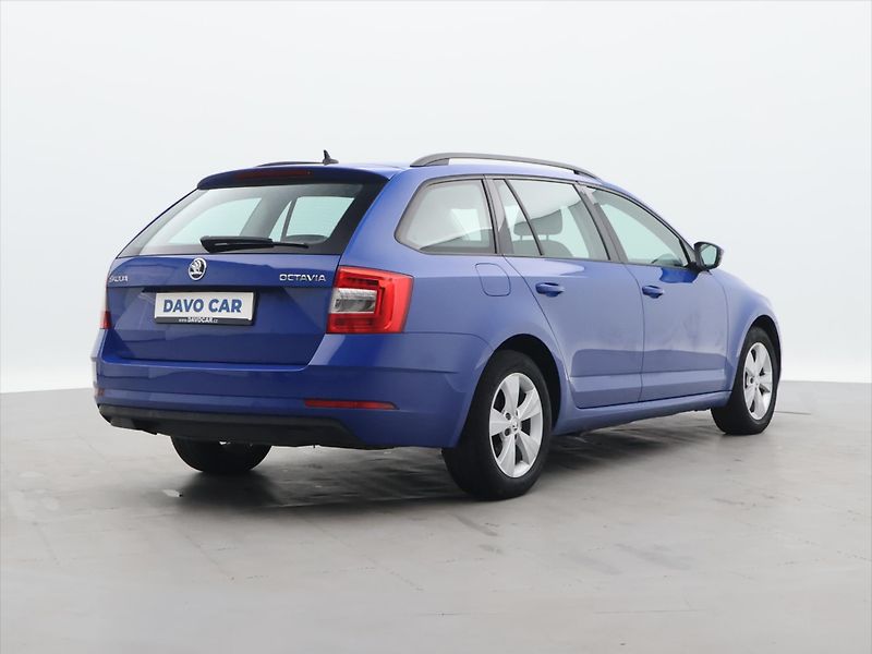 Škoda Octavia 1.6 TDI 85kW Ambition CZ - fotka 7 z 31