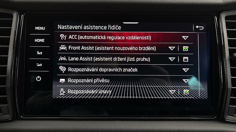 Škoda Kodiaq 2.0 TDI DSG 4x4 Sportline Excl - fotka 27 z 31
