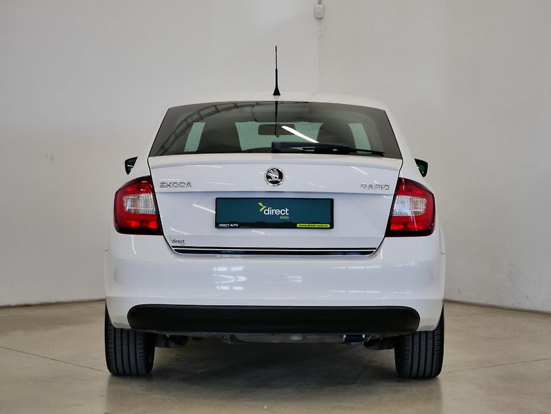 Škoda Rapid - fotka 6 z 23