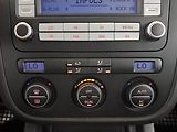 Volkswagen Golf (2007) 1.4 16V, po STK, jezdí výborně - náhled 13