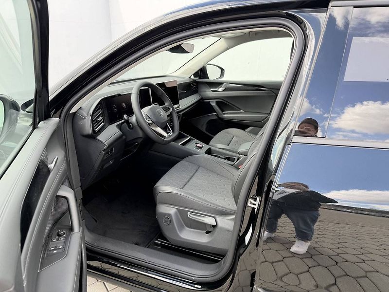 Volkswagen Tiguan (2025) People PHEV 19,7kWh 6DSG 1,5TS - fotka 5 z 7