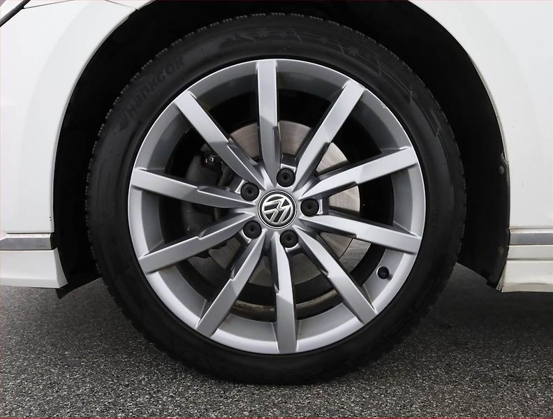 Volkswagen Passat (2018) R-Line 2.0 TDI, Automat - fotka 18 z 18