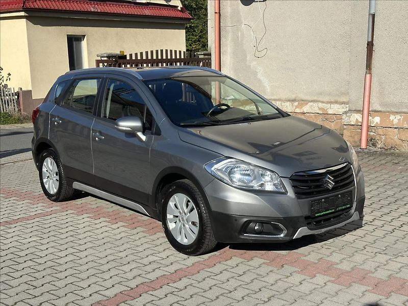 Suzuki SX4 S-Cross 1,6 4x4 AUTOMAT - fotografie inzerátu