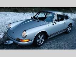 Magnus Walker a jeho Porsche 911 