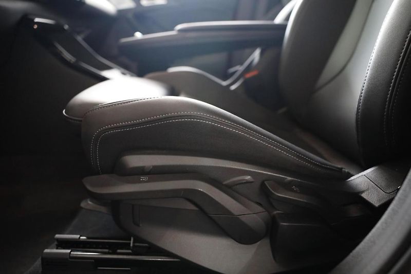 BMW X2 sDrive18d - fotka 20 z 24