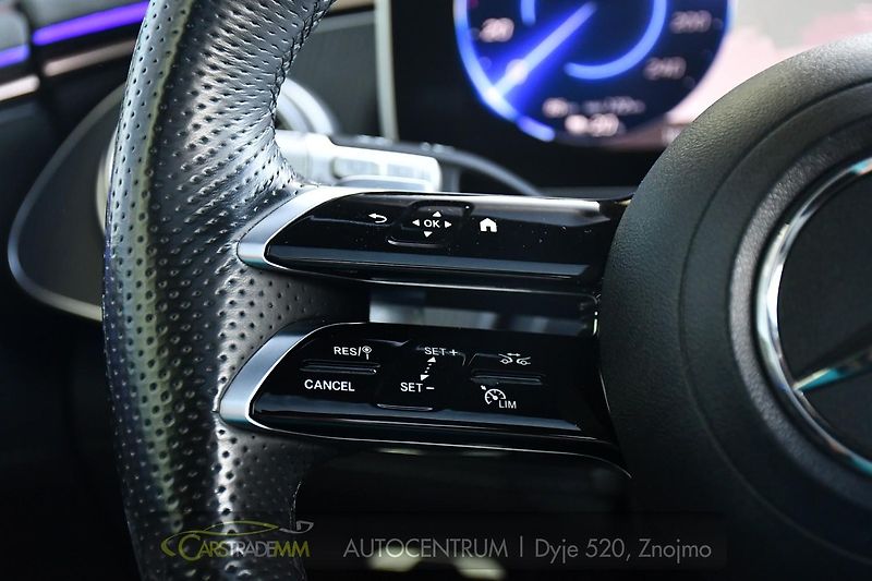 Mercedes-Benz EQS 450 AMG 4MATIC - fotka 27 z 57