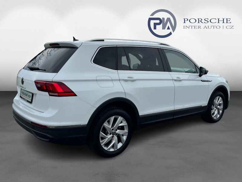 Volkswagen Tiguan 2.0 TDI DSG Life 7 míst 110kW - fotka 2 z 30