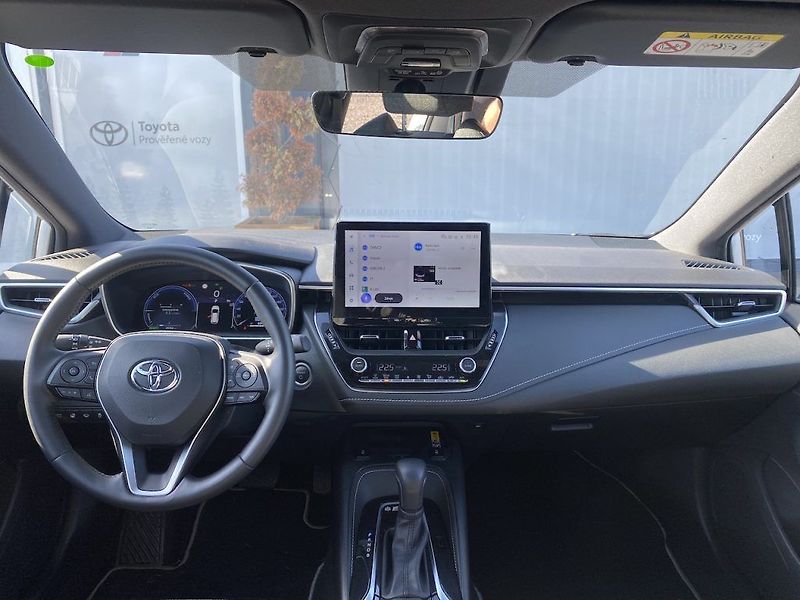 Toyota Corolla 1.8HEV, ČR, Style, DPH - fotka 10 z 16
