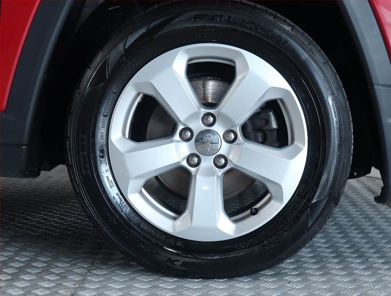Jeep Compass (2018) 1.4 MultiAir, ČR,1.maj - fotka 14 z 17