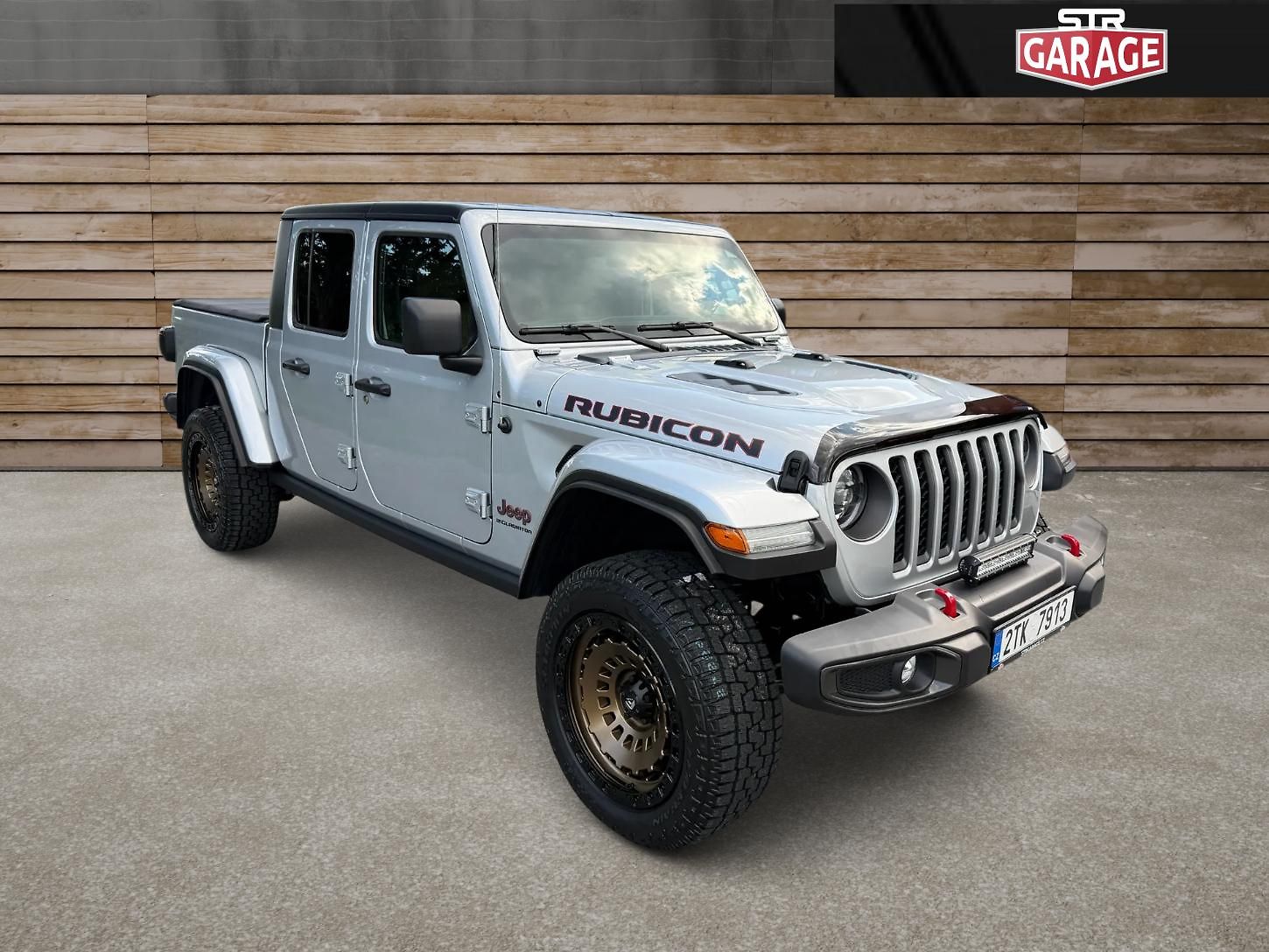 Jeep Gladiator +RUBICON+PENTASTAR+LPG+