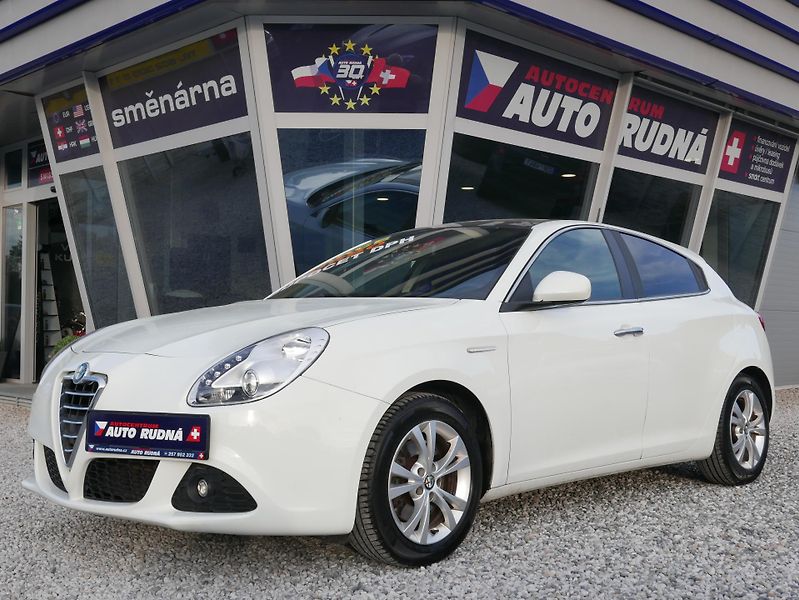 Alfa Romeo Giulietta 1,4 TB 125kW Navi Panorama - fotografie inzerátu