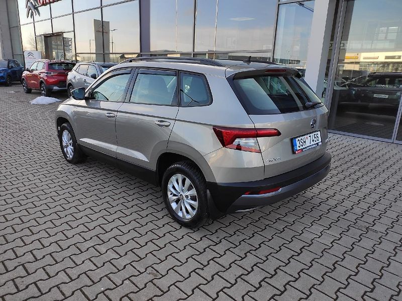 Škoda Karoq (2018) Ambition 1.0 TSI 96kW MAN6 TZ - fotka 3 z 30