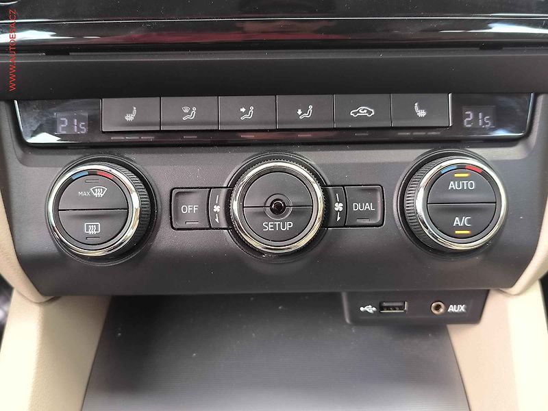 Škoda Octavia (2013) 1.8 TSi, Elegance, bixen - fotka 13 z 18