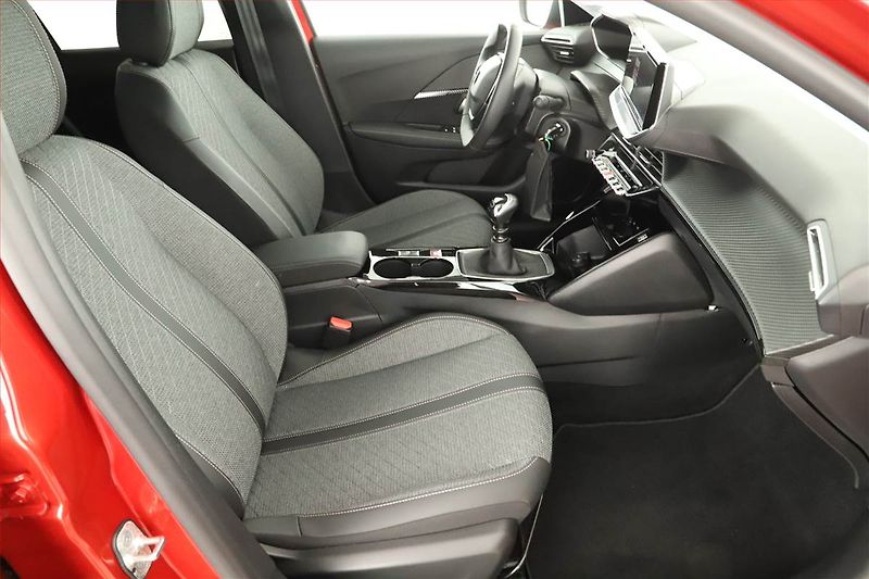 Peugeot 208 (2024) 1.2 PureTech, ČR,1.maj - fotka 7 z 14