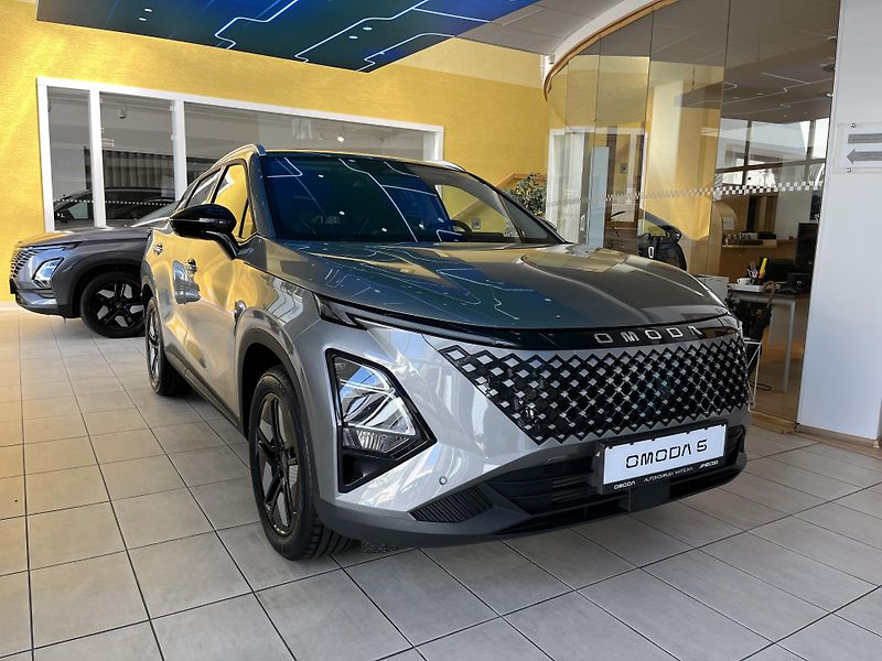Omoda 5 (2026) 1.6 TGDI PREMIUM - fotka 3 z 15