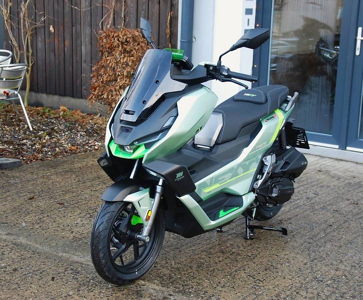 Motorro EasyMax 125i (2026) TUMOTO NEXY+ 125 - fotka 10 z 25