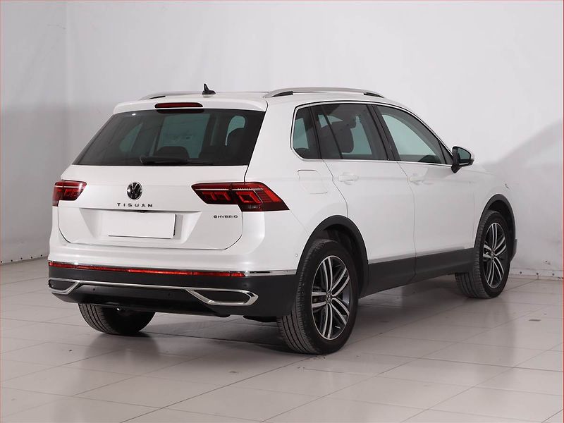 Volkswagen Tiguan (2022) 1.4 TSI eHybrid - fotka 5 z 21