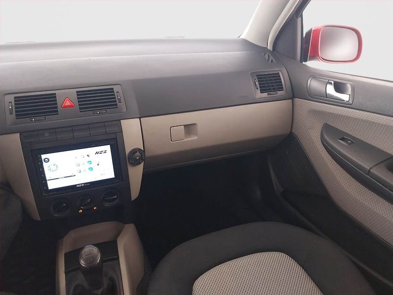 Škoda Fabia (2005) Ambiente 1.4 16V, Serv.kniha - fotka 8 z 18