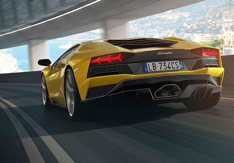 Lamborghini Aventador LP750-4 SV.