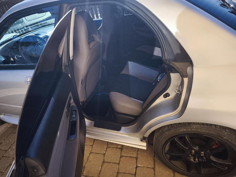 Subaru Impreza (2007) WRX - fotka 14 z 24