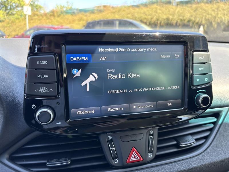 Hyundai i30 1,4 TGDi AT Style  TOP STAV - fotka 22 z 45
