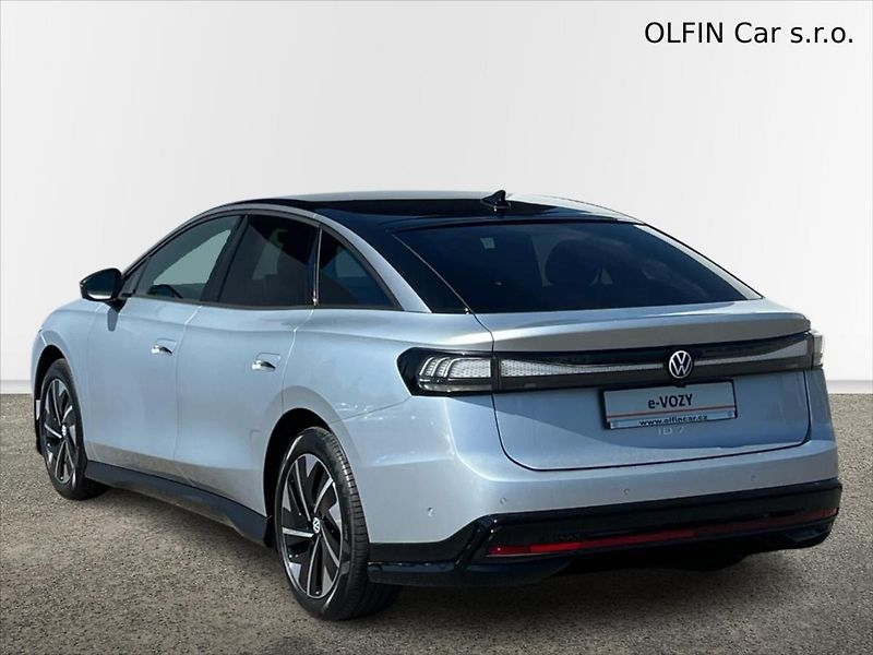 Volkswagen ID.7 1,0 210 kW kap. 77kWh  PRO - fotka 9 z 33