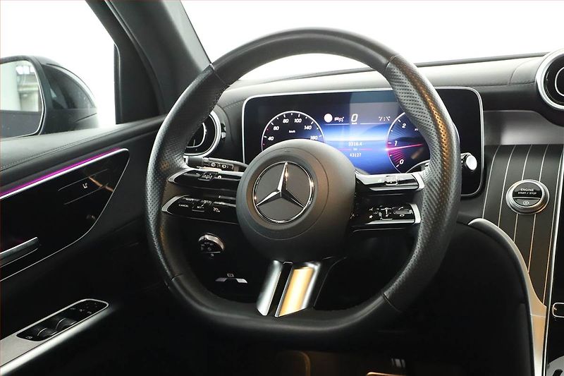 Mercedes-Benz GLC (2024) 220 d 4MATIC, ACC, 360° - fotka 18 z 20