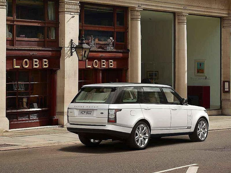Range Rover s prodlouženým rozvorem.