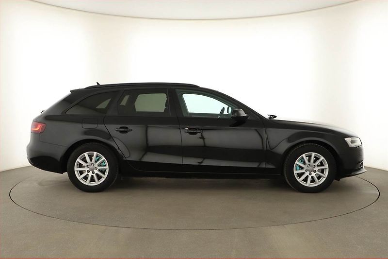 Audi A4 (2014) 2.0 TDI, Automat, Navi - fotka 6 z 16