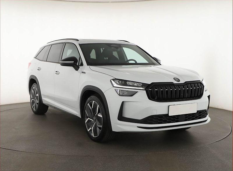 Škoda Kodiaq (2025) 2.0 TDI, SPORTLINE, 4X4 - fotografie inzerátu
