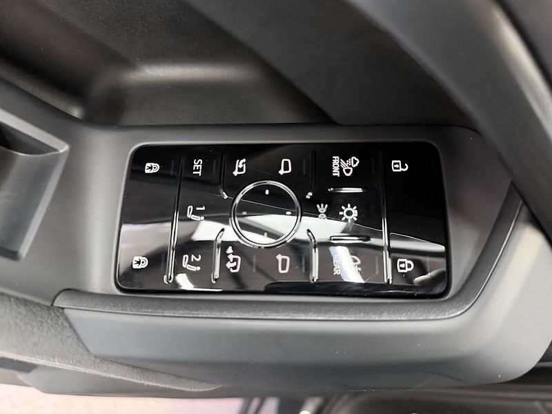 Audi Q5 2.0TDI 150KW QUATTRO S-LINE, M - fotka 23 z 28