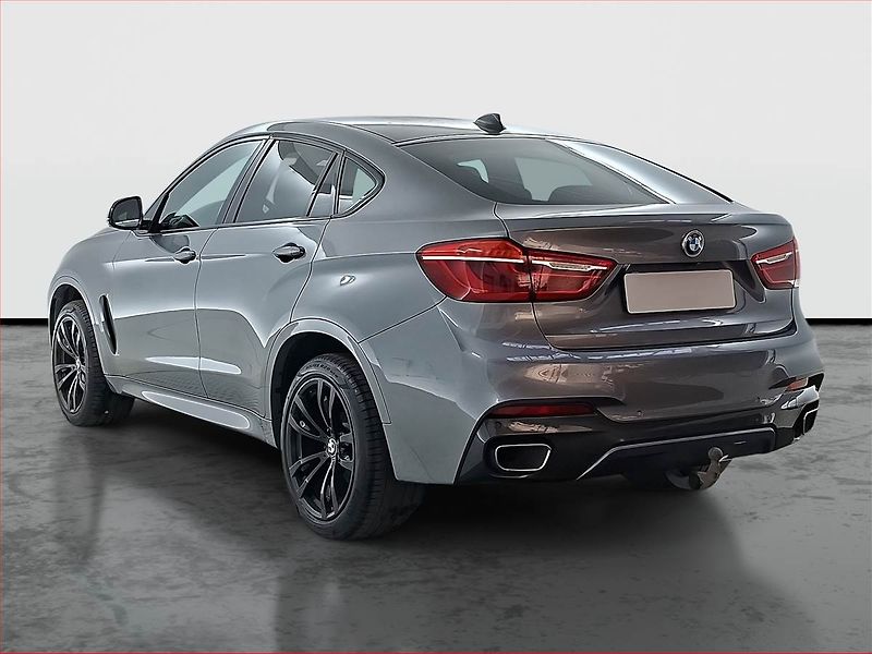 BMW X6 (2016) M Paket xDrive40d - fotka 4 z 24