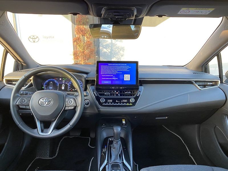 Toyota Corolla 2.0HEV, ČR, ComTech, DPH - fotka 10 z 17